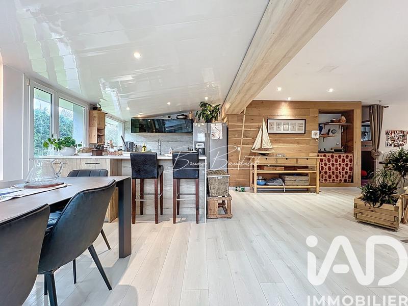 Maison - 103 m² - 4 pièces