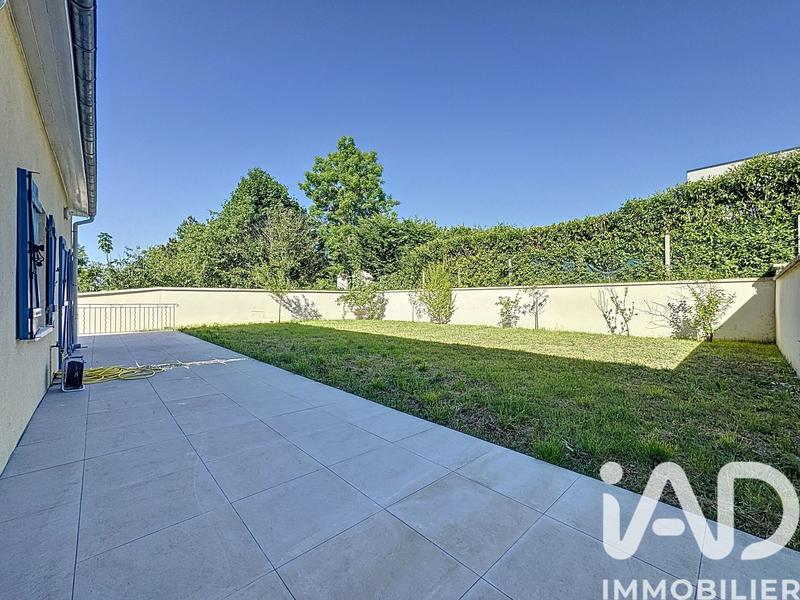 Maison - 185 m² - 9 pièces