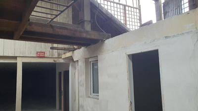 Maison - 210 m² - 7 pièces