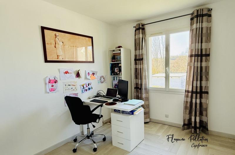 Maison - 171 m² - 6 pièces