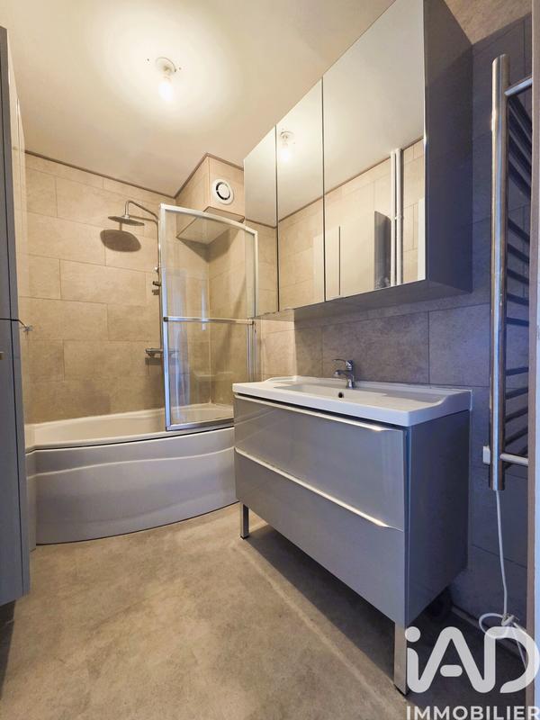 Appartement - 92 m² - 4 pièces