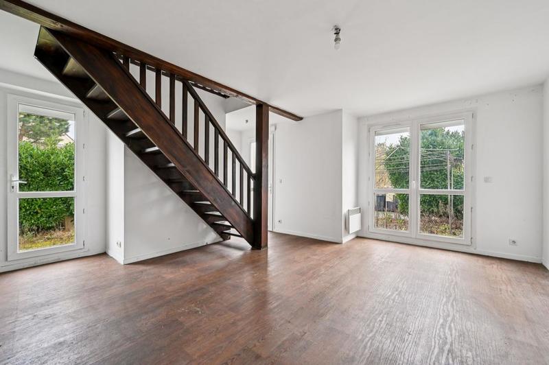 Maison de ville - 90 m² - 4 pièces