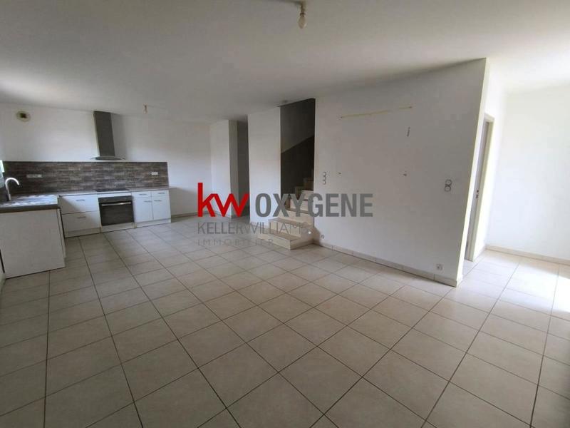 Maison - 94 m² - 4 pièces