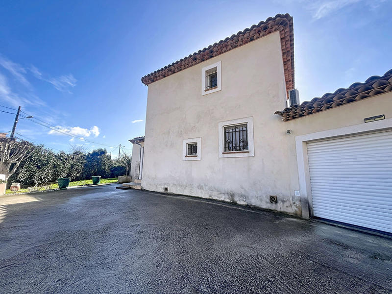 Maison - 145 m² - 4 pièces