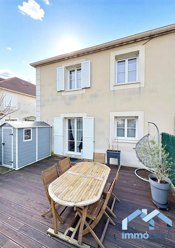 Maison - 86 m² - 4 pièces