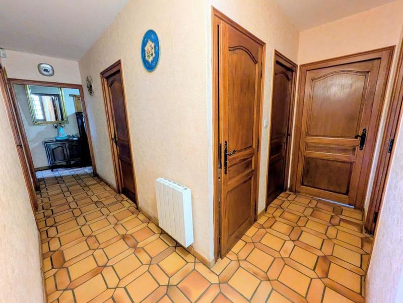 Villa - 127 m² - 6 pièces