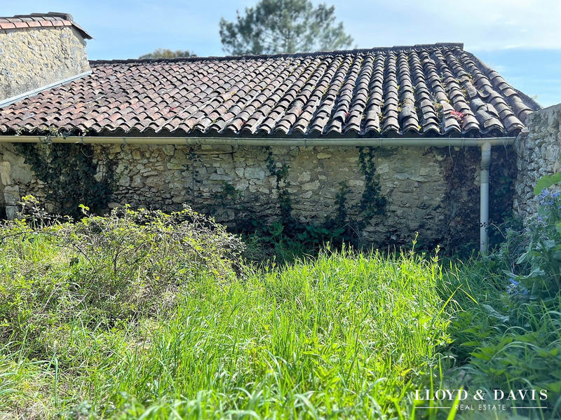 Parking / Garage - 53 m²