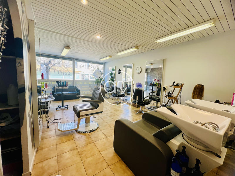 Fonds de commerce - Magasins - 41 m²