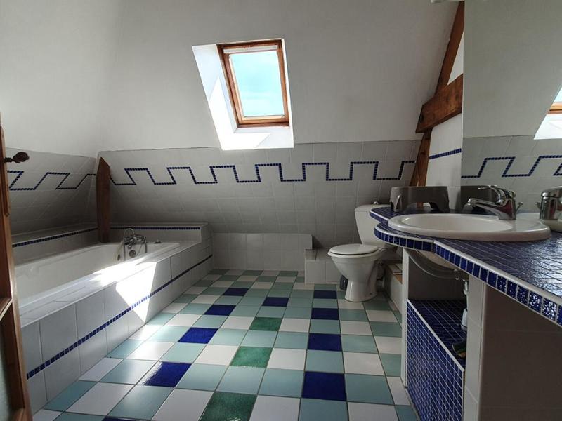 Maison - 180 m² - 6 pièces