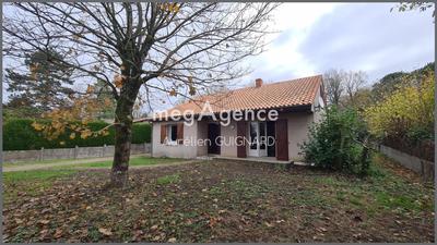 Pavillon - 151 m² - 10 pièces