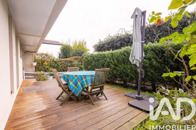 Maison - 94 m² - 4 pièces