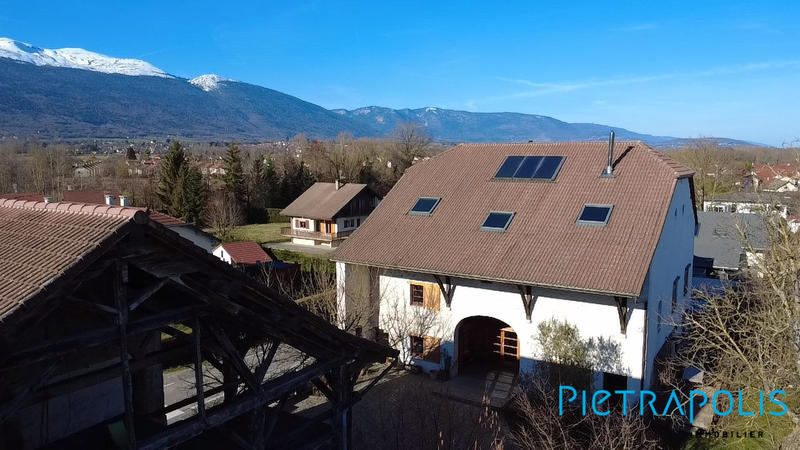 Maison - 289 m² - 8 pièces