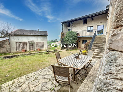 Maison ancienne - 170 m² - 6 pièces