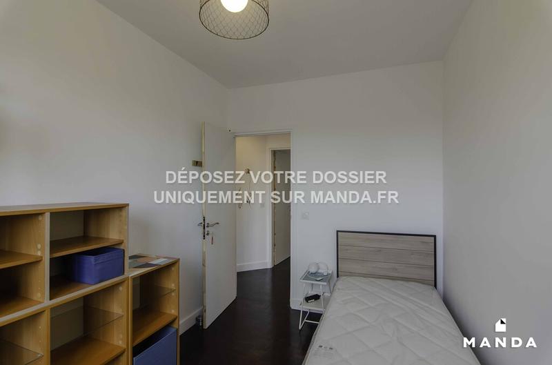 Chambre - 10 m² - 4 pièces