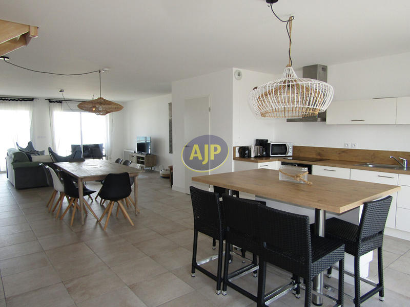 Appartement - 129 m² - 5 pièces
