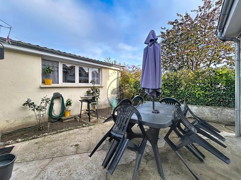 Maison - 77 m² - 4 pièces