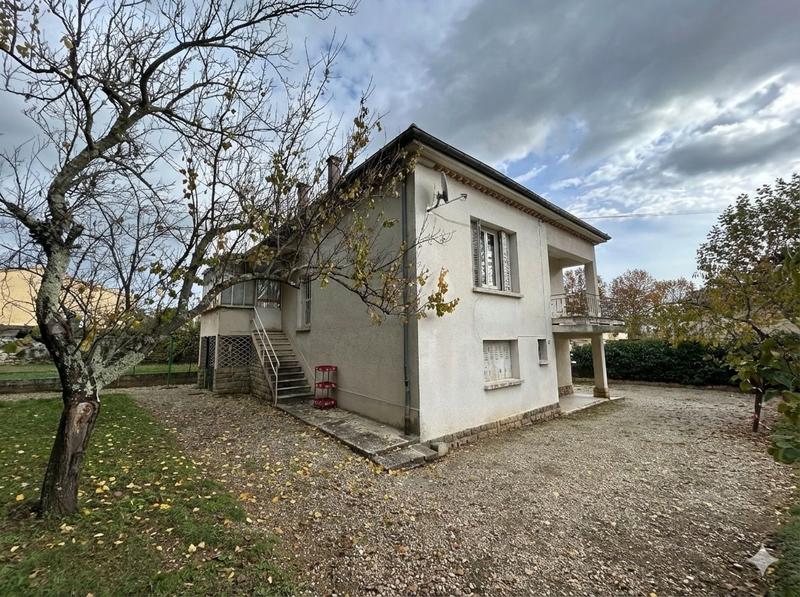 Maison - 96 m² - 5 pièces