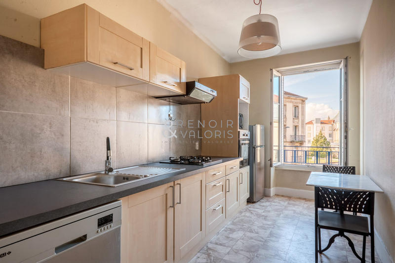 Appartement - 56 m² - 3 pièces