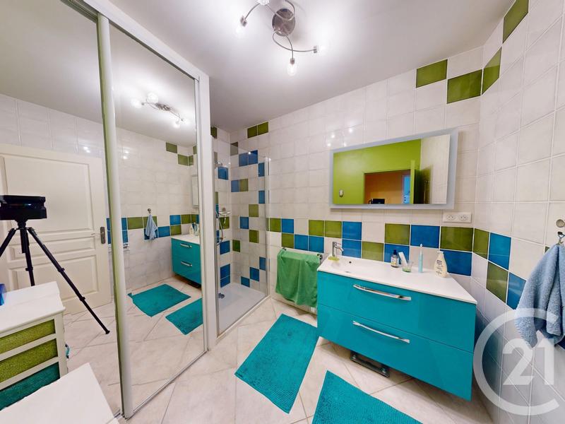 Maison - 155 m² - 7 pièces