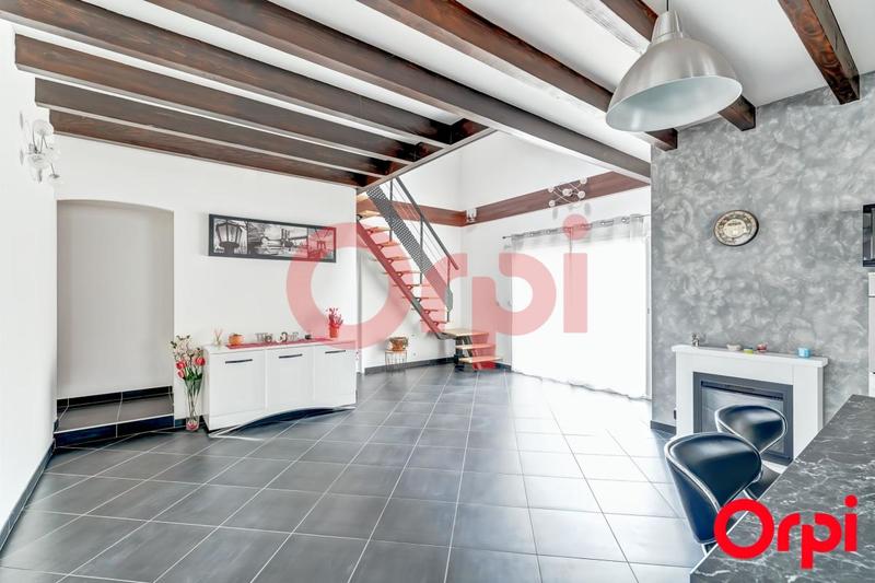 Maison - 182 m² - 5 pièces