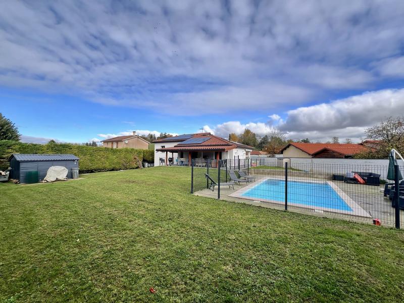 Maison - 164 m² - 8 pièces