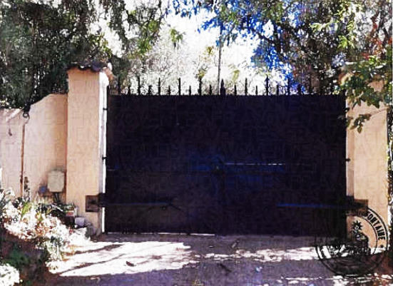 Propriété - 255 m² - 12 pièces