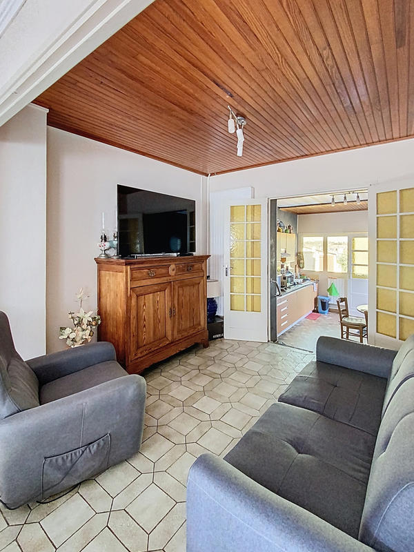 Maison - 85 m² - 6 pièces