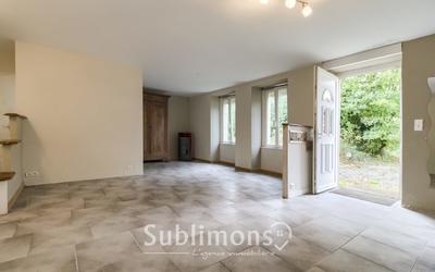 Maison ancienne - 165 m² - 7 pièces