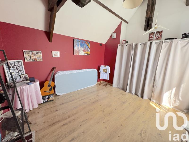 Maison - 200 m² - 8 pièces