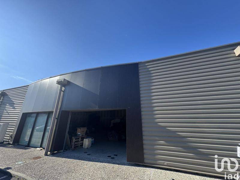 Local commercial - 348 m²