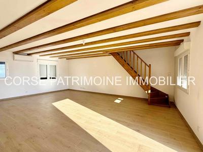 Appartement - 85 m² - 3 pièces