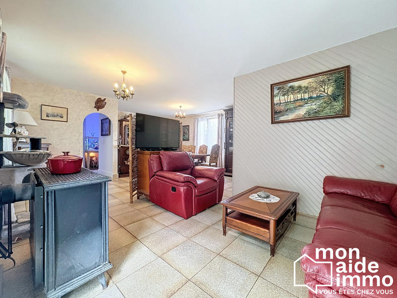 Maison - 185 m² - 6 pièces