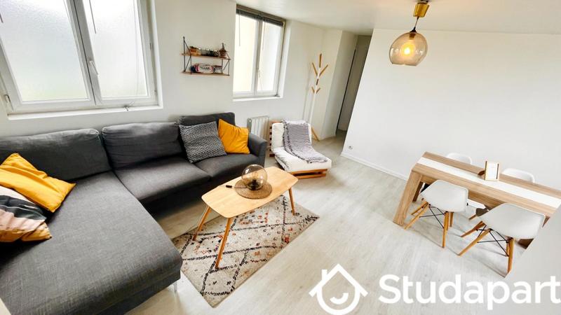 Chambre - 12 m² - 1 pièce