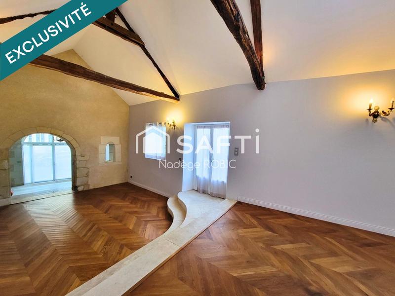 Maison - 300 m² - 10 pièces