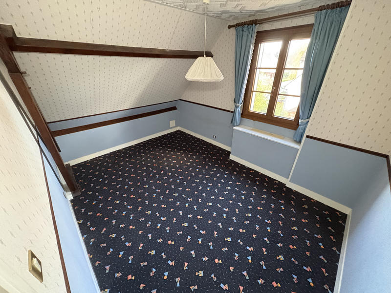 Maison - 146 m² - 6 pièces