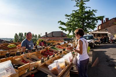 Marché hebdomadaire de Rochechouart