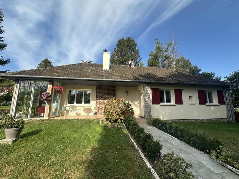 Maison - 142 m² - 5 pièces