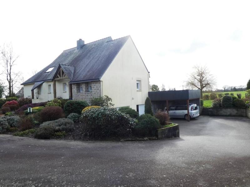 Maison - 130 m² - 6 pièces