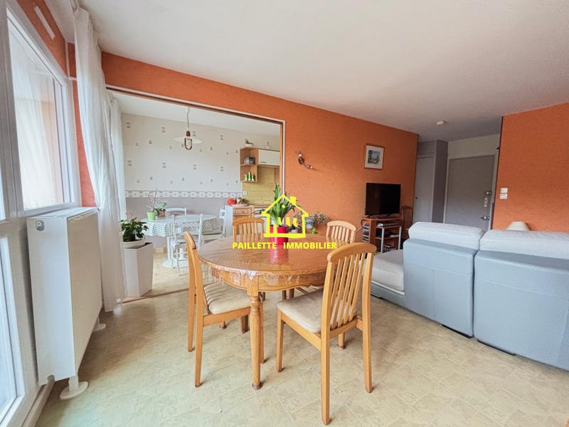 Appartement - 81 m² - 4 pièces
