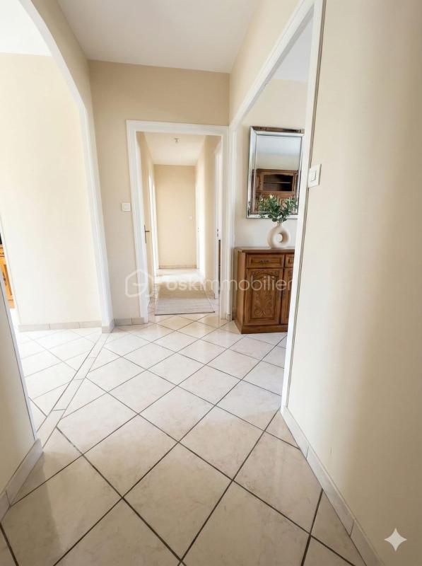 Appartement - 72 m² - 4 pièces