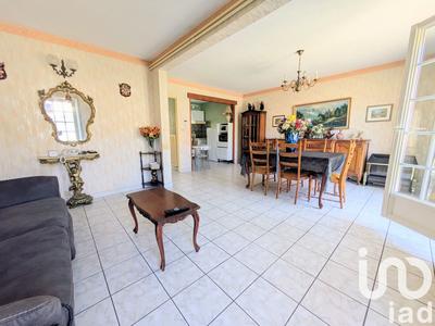 Maison - 84 m² - 4 pièces