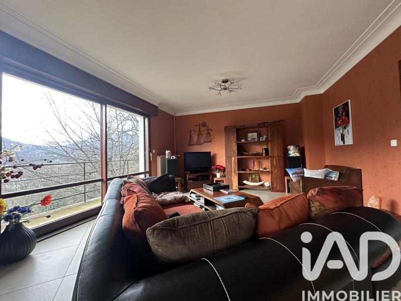 Maison - 175 m² - 8 pièces