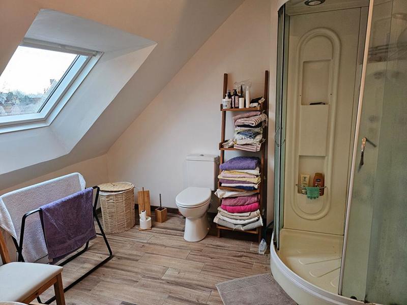 Maison - 202 m² - 9 pièces