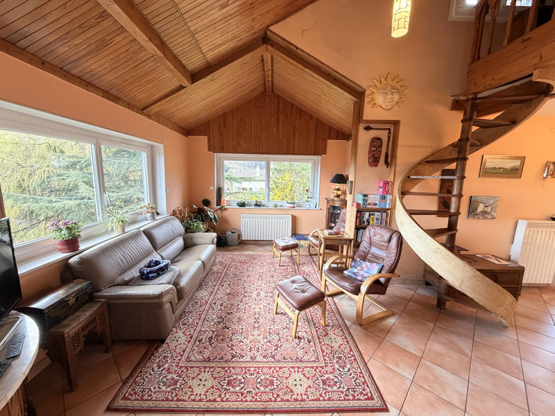 Maison - 168 m² - 6 pièces