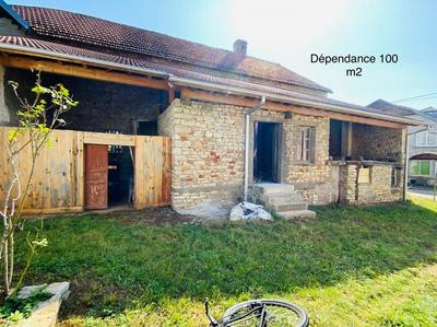 Maison ancienne - 170 m² - 5 pièces