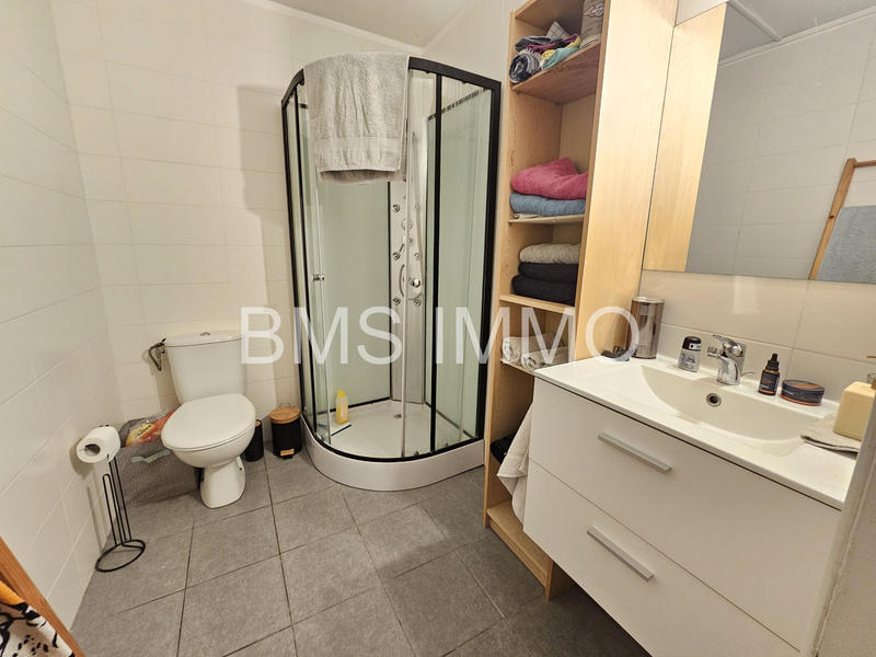 Appartement - 80 m² - 3 pièces