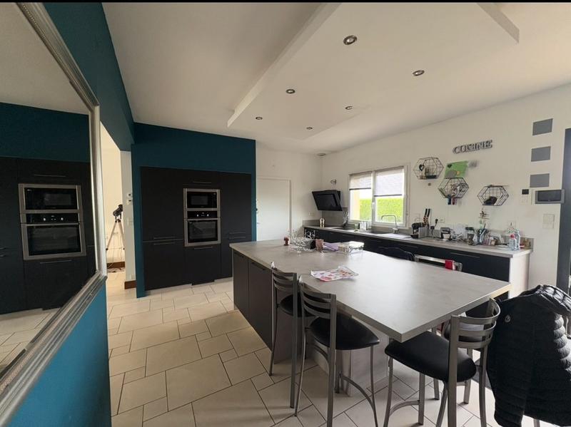 Maison - 172 m² - 5 pièces