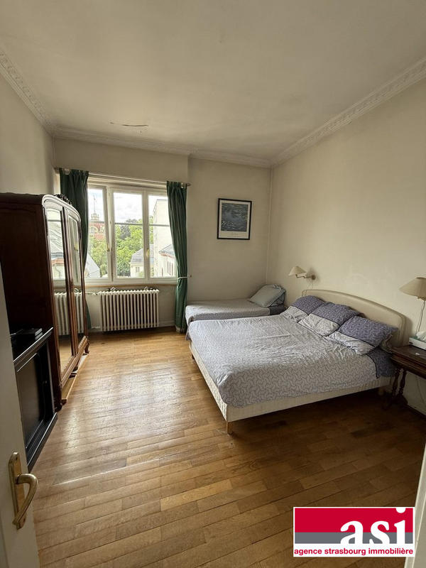 Appartement - 250 m² - 10 pièces