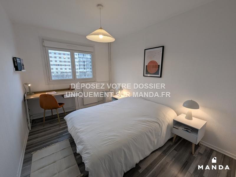 Chambre - 10 m² - 4 pièces