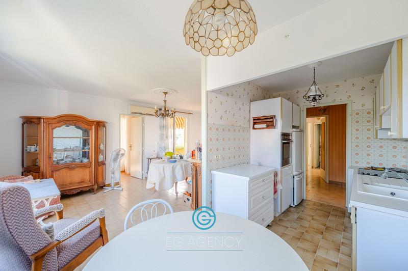 Appartement - 75 m² - 4 pièces